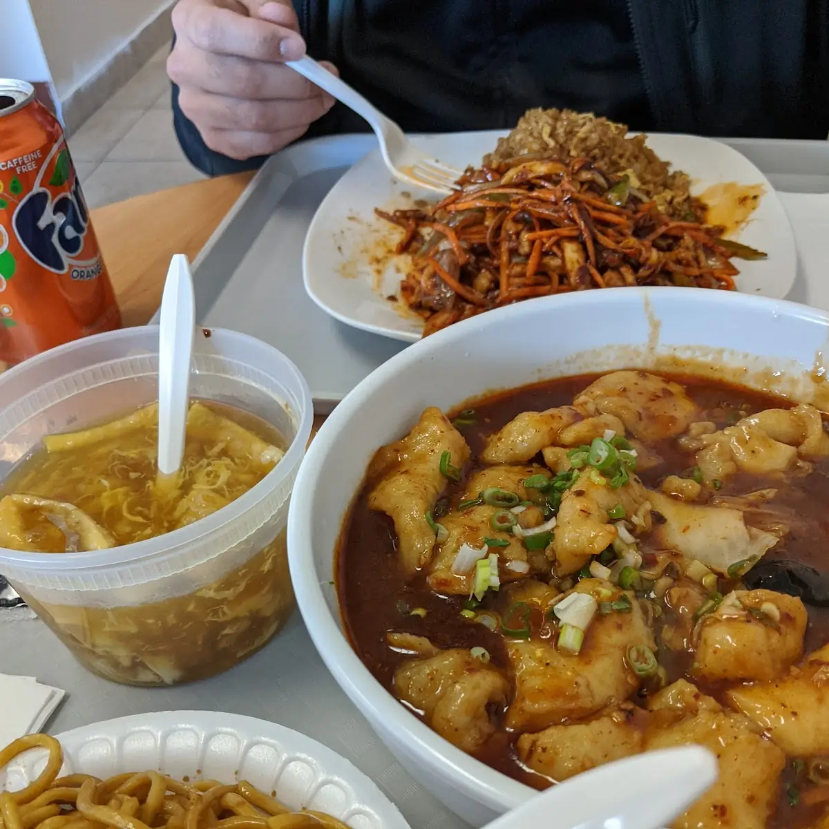 hot & sour soup 酸辣汤